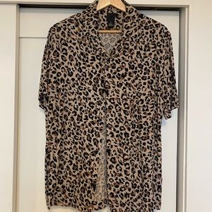 H&M cheetah shirt in size S